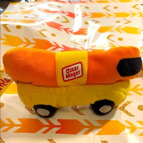 Mint!!! Oscar Mayer Weiner Mobile!!! - Picture 1 of 6